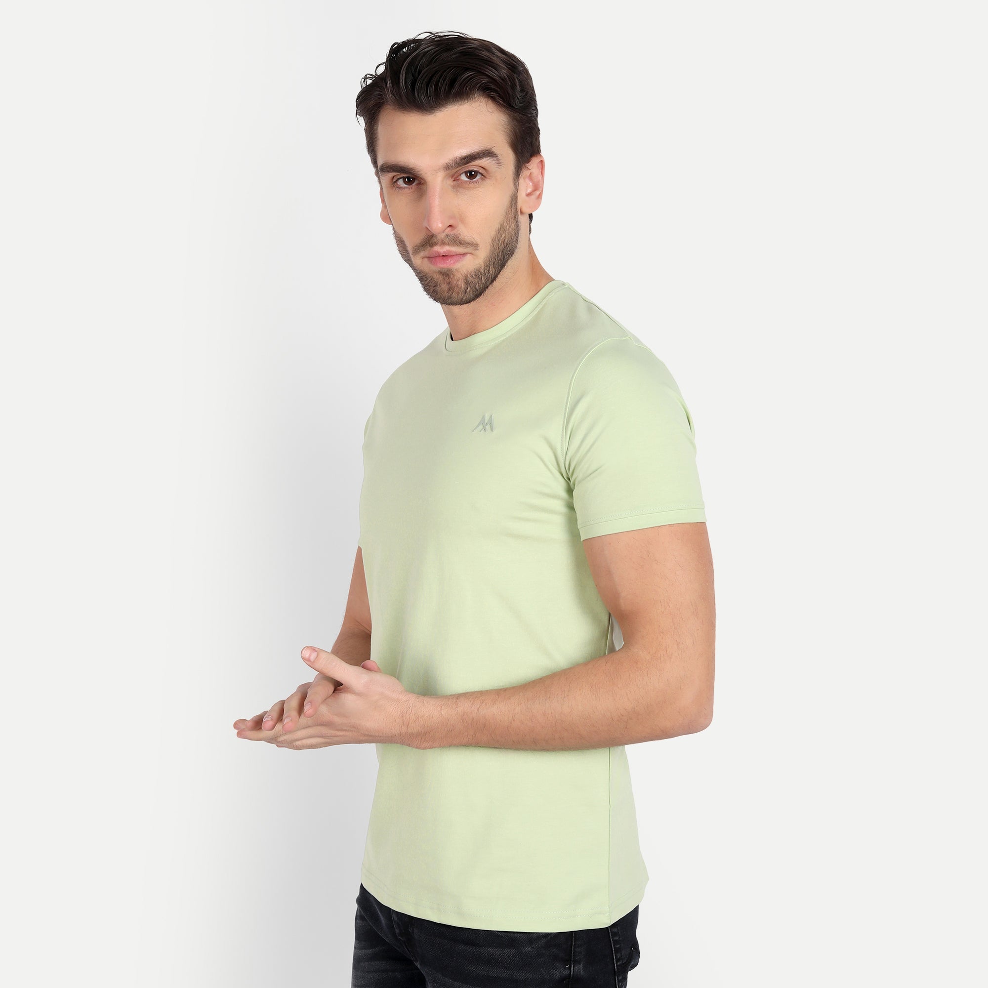 Men's Solid Light Green Round Neck T-Shirt