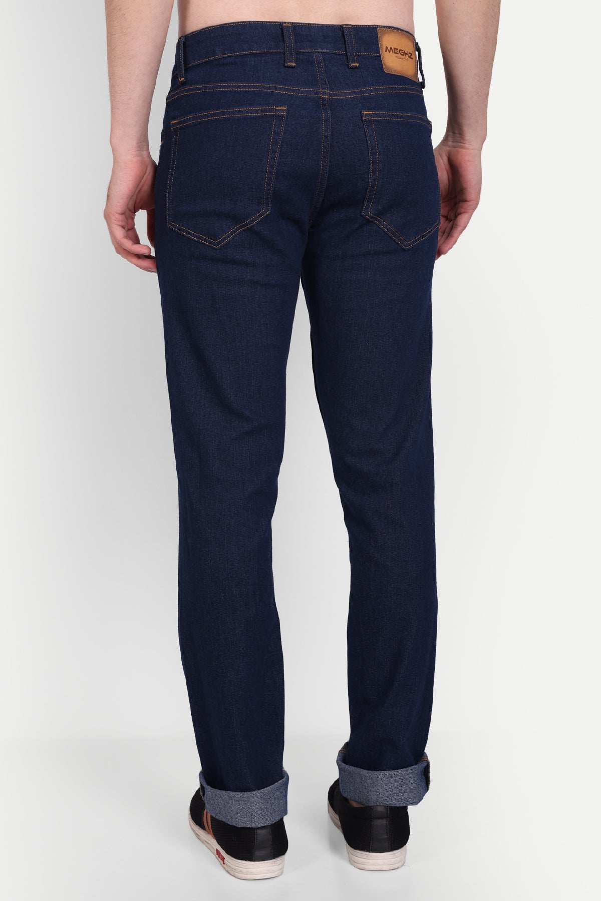 Classic Dark Blue Denim Jeans with Sleek Modern Fit
