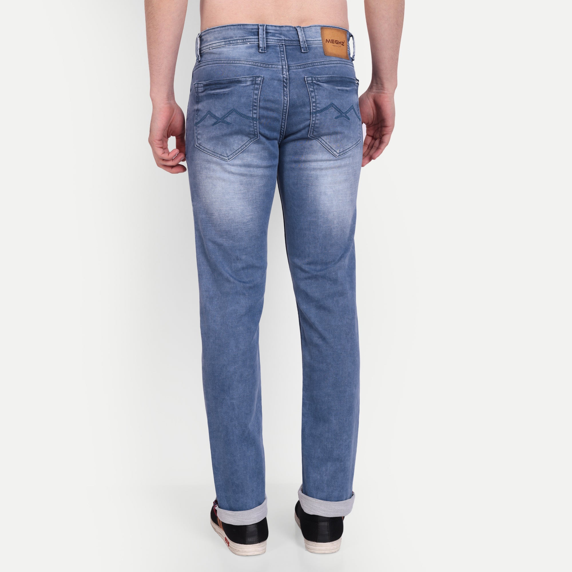 Mid-Wash Blue Slim Fit Jeans for Casual Comfort