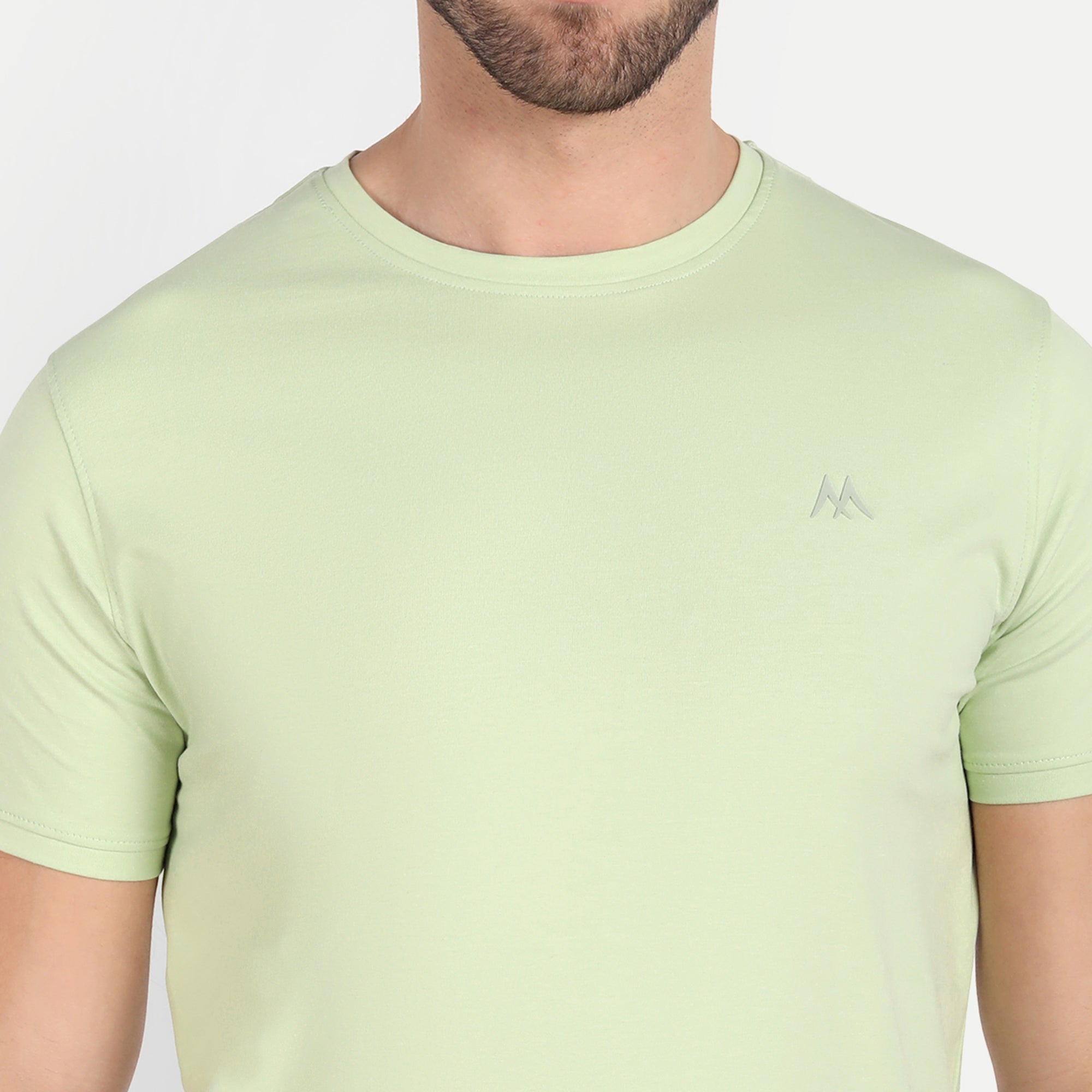 Men's Solid Light Green Round Neck T-Shirt