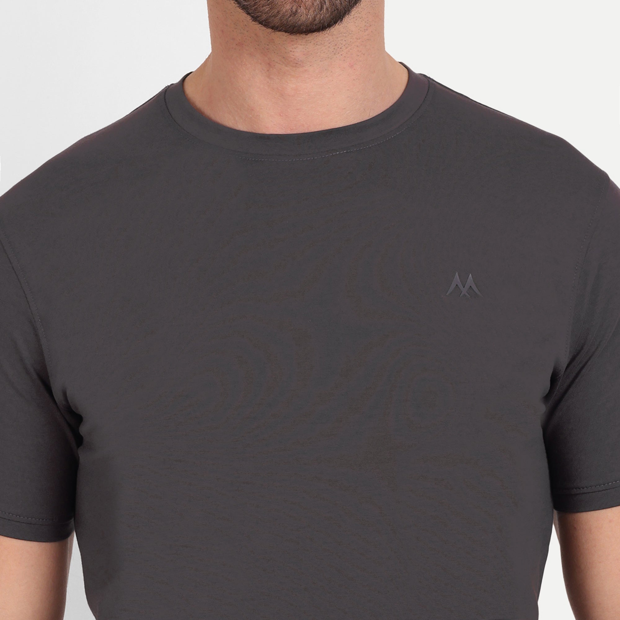 Men's Solid Dark Grey Round Neck T-Shirt