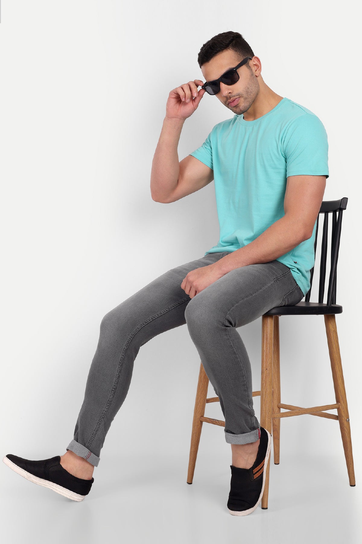 Men Regular Grey Jeans