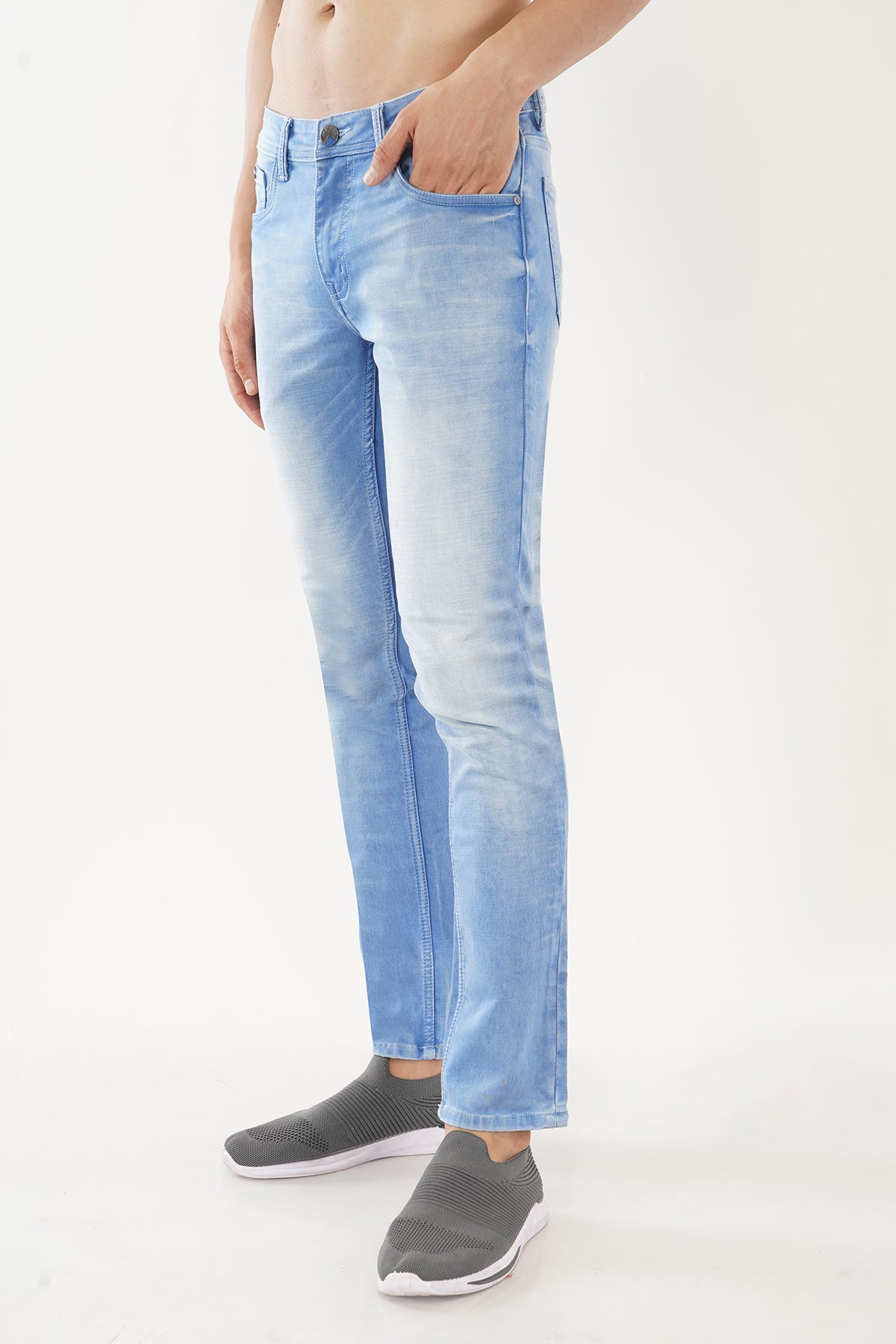 Men Light Blue Slim Fit Jeans
