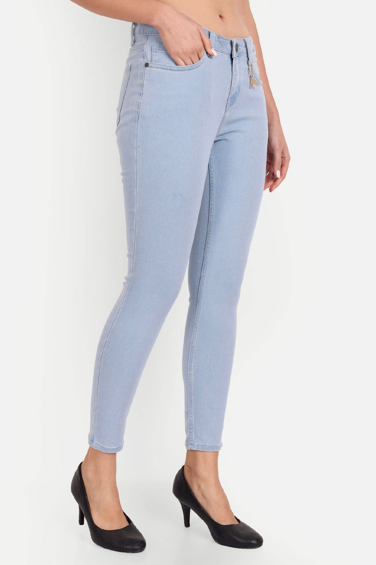 Women Light Blue Skinny Jeans