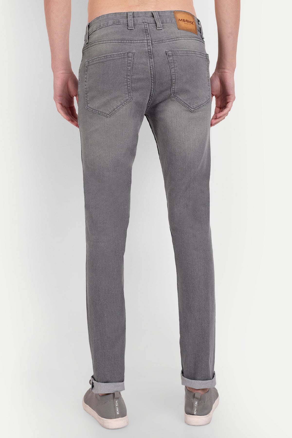 Men Grey Slim Fit Jeans