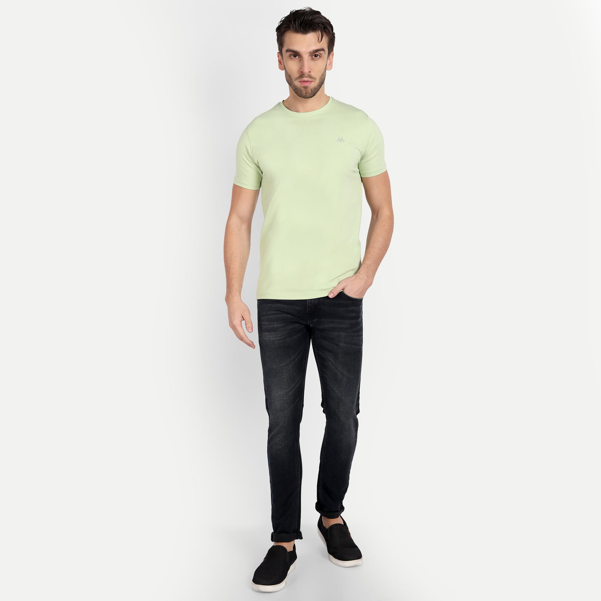 Men's Solid Light Green Round Neck T-Shirt