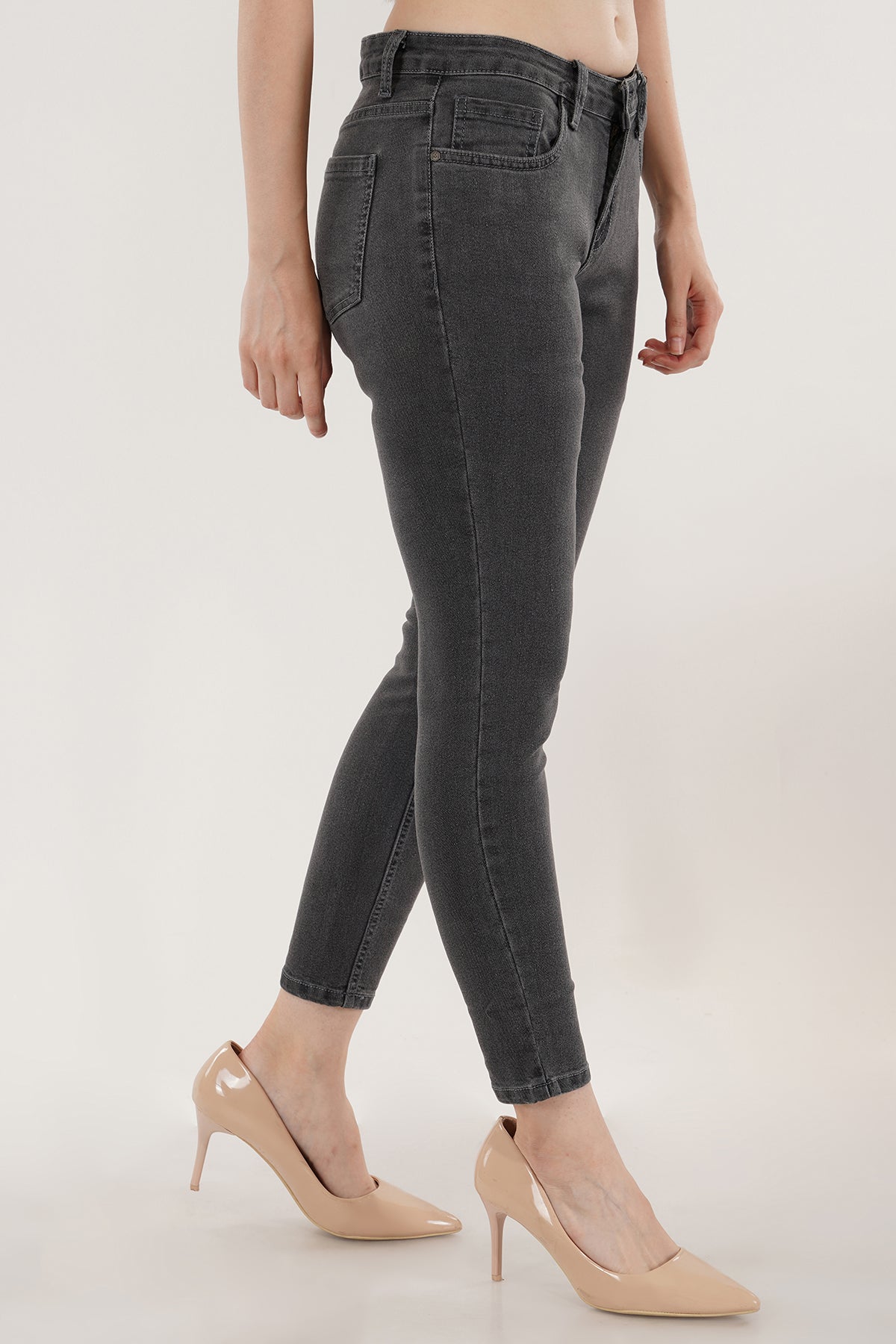 Women Grey Skinny Jeans