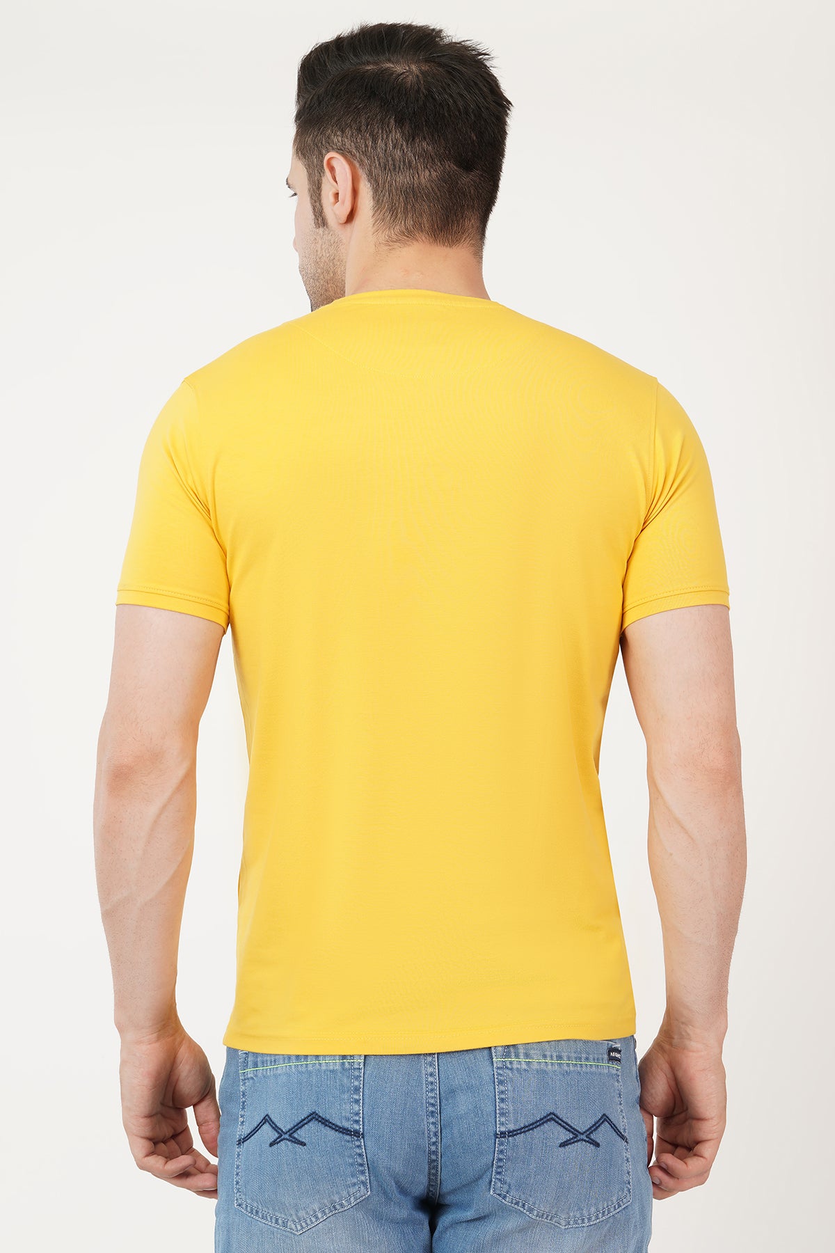 Men Round Neck Yellow T-Shirt